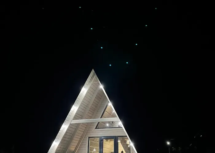 A Frame House Kryvorivnia 2 度假居 *
